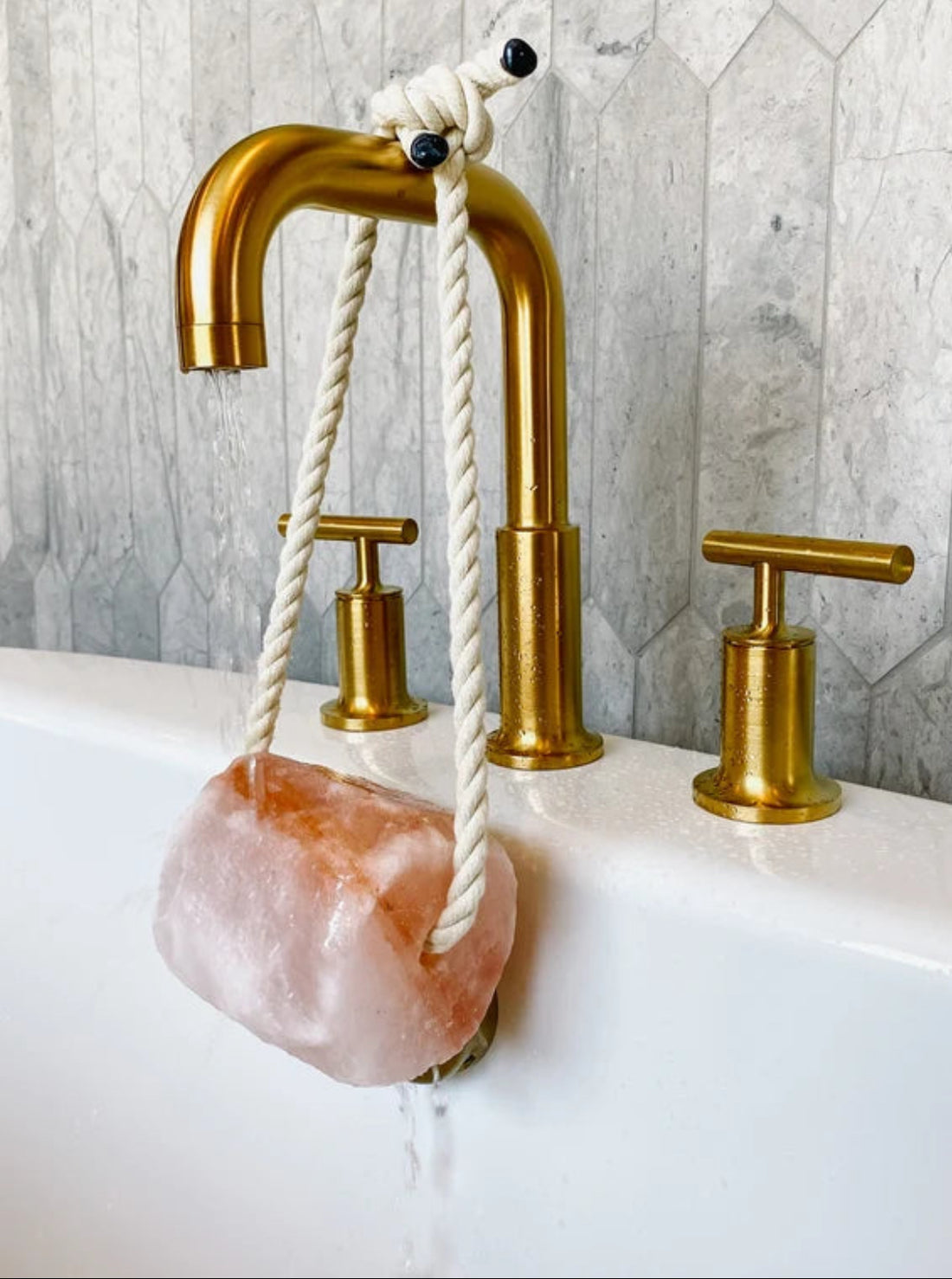 Himalayan Salt Bath Petite